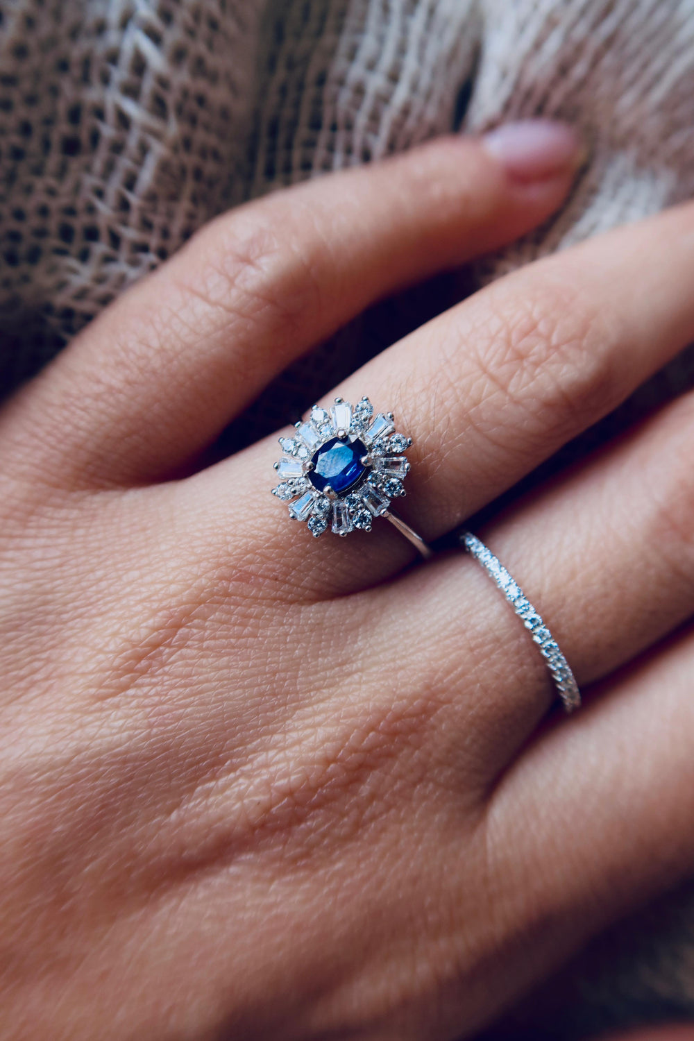 Ring zafiro star - anillo de Zafiro natural en plata 925 - Sauvé Joyería Colombia