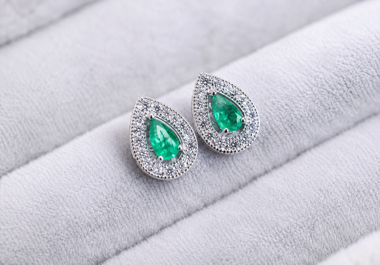 BIG DROP EMERALD