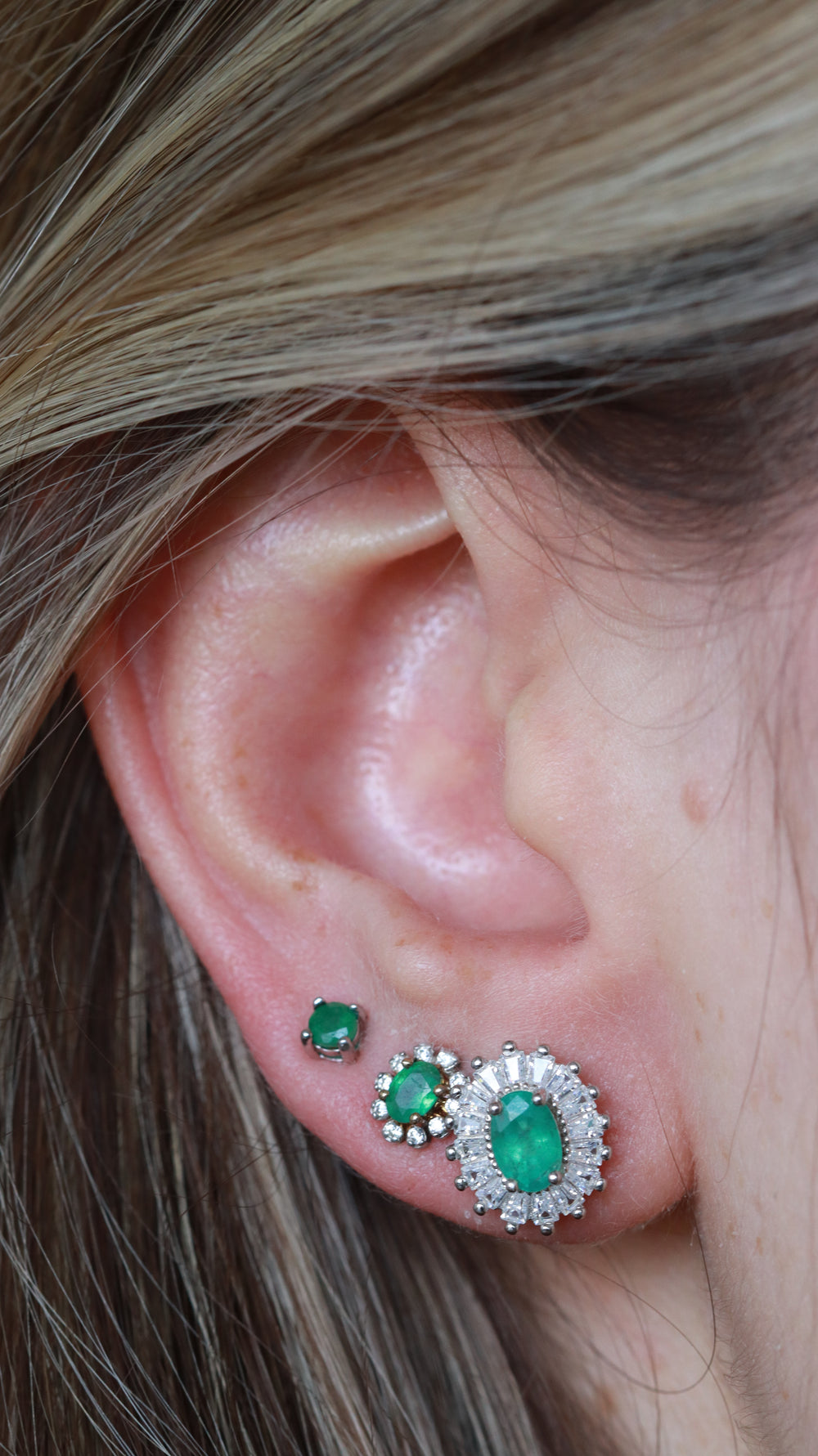Delia Studs - vista lateral - Sauvé Joyería