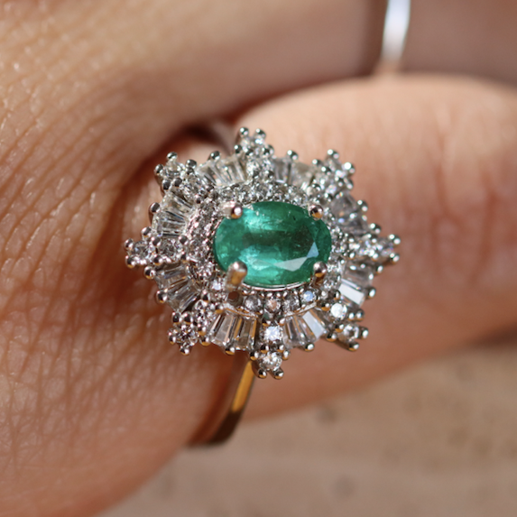 Big Emerald Ring - anillo de Esmeralda natural en plata 925 - Sauvé Joyería Colombia