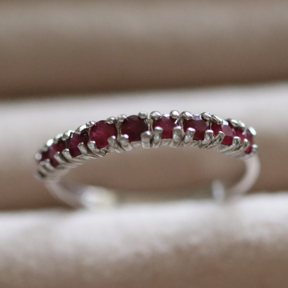 Rubi Ring - anillo de Rubí natural en plata 925 - Sauvé Joyería Colombia